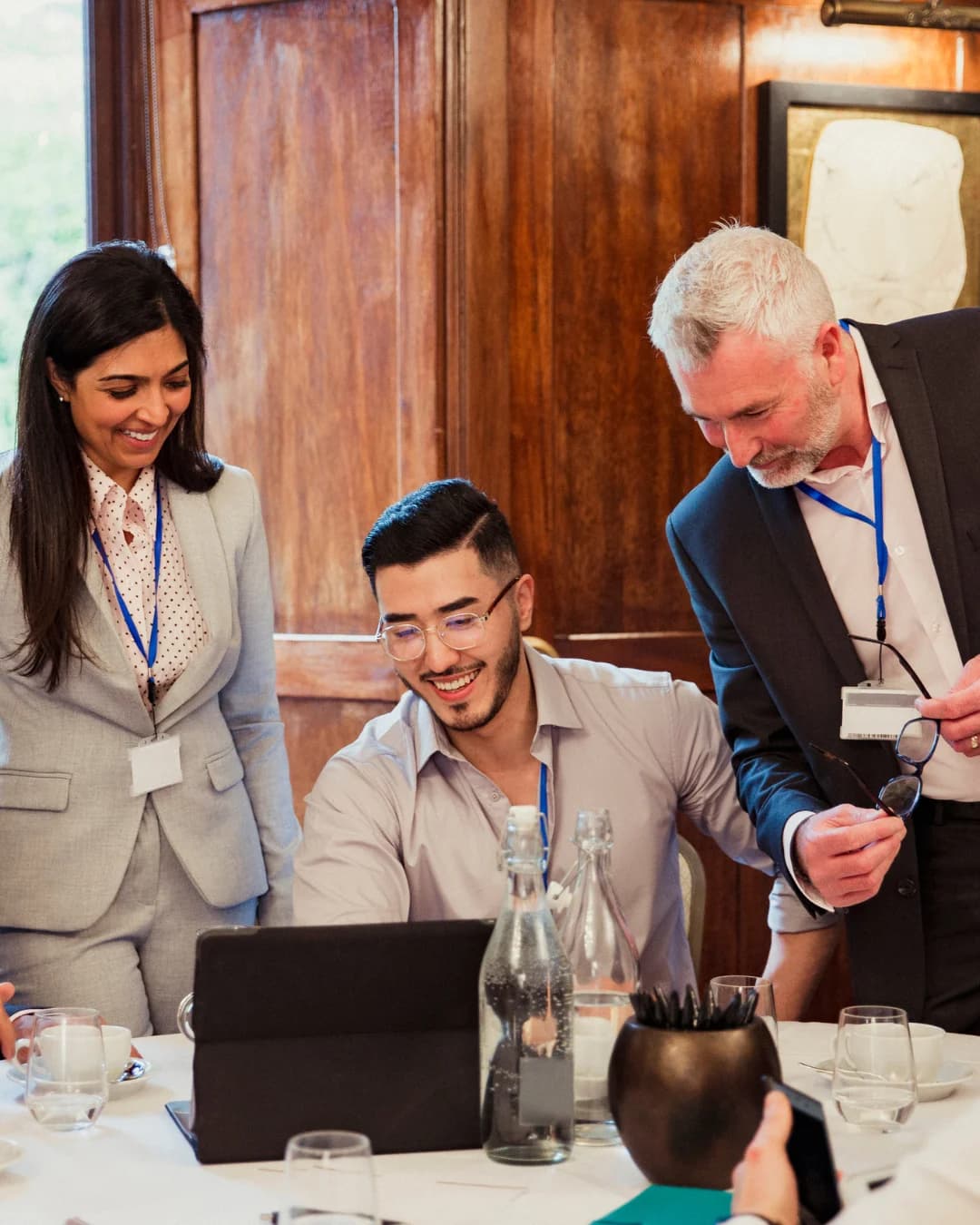 White House with American flag representing US-UK tax expertise