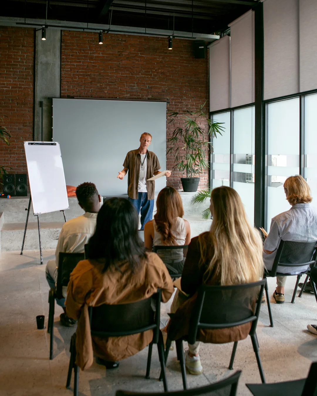 AI technology professional in consultation