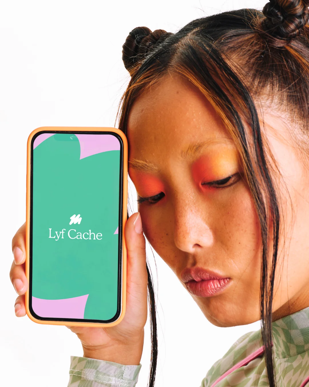 Fintech professional in consultation